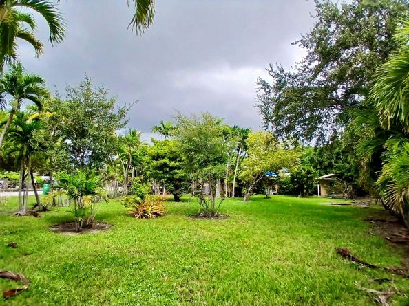 3321 SW 68th Ave, Miami FL 33155