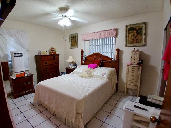3321 SW 68th Ave, Miami FL 33155