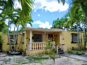 3321 SW 68th Ave, Miami FL 33155