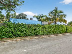 1201 N Ocean Breeze, Lake Worth Beach FL 33460