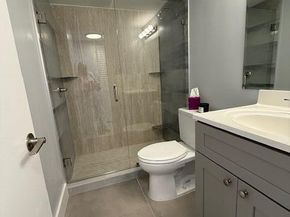 3240 Lake Osborne Drive 108, Lake Worth Beach FL 33461