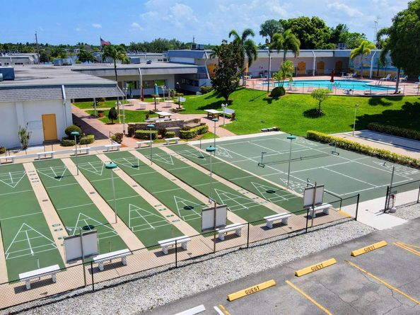 3240 Lake Osborne Drive 108, Lake Worth Beach FL 33461
