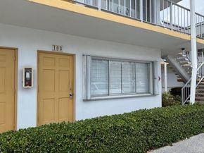 3240 Lake Osborne Drive 108, Lake Worth Beach FL 33461