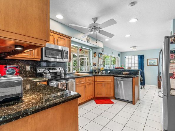 1075 Spyglass, Weston FL 33326