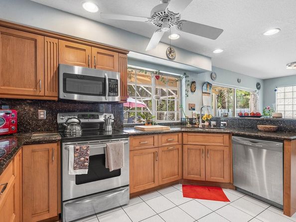 1075 Spyglass, Weston FL 33326