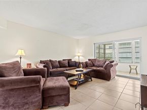 4191 NW 41st St 316, Lauderdale Lakes FL 33319