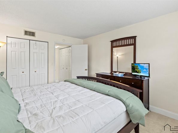 4191 NW 41st St 316, Lauderdale Lakes FL 33319
