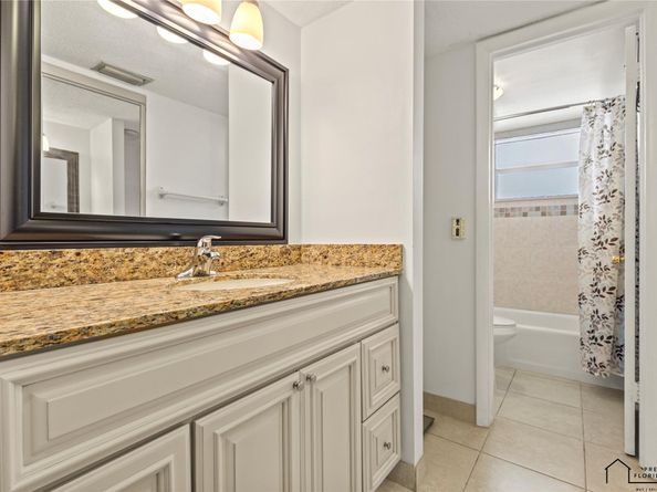 4191 NW 41st St 316, Lauderdale Lakes FL 33319