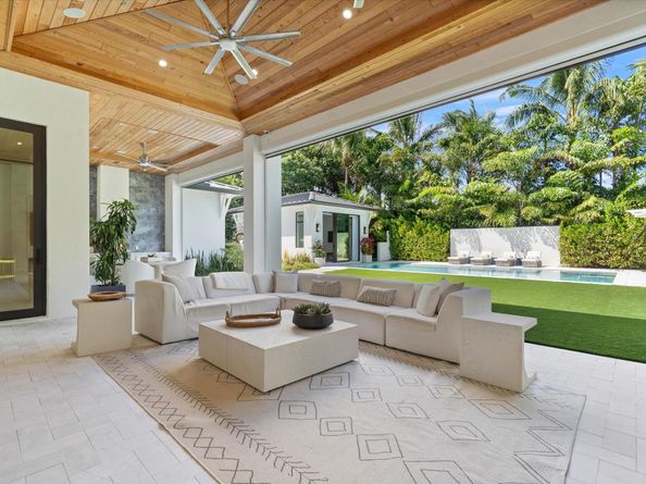 501 NW 9th Street, Delray Beach FL 33444