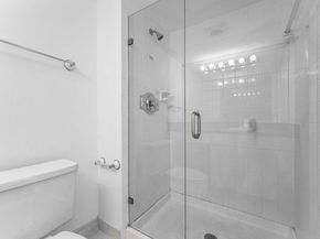 8566 Casa  Del Lago 47 F, Boca Raton FL 33433