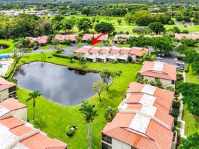 8566 Casa  Del Lago 47 F, Boca Raton FL 33433