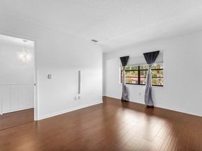 8566 Casa  Del Lago 47 F, Boca Raton FL 33433