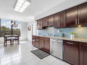 7572 Regency Lake Drive 401, Boca Raton FL 33433