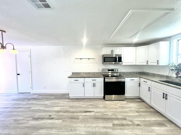 917 Market Street, West Palm Beach FL 33401