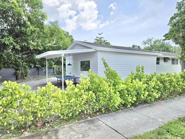 917 Market Street, West Palm Beach FL 33401