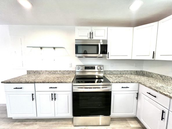 917 Market Street, West Palm Beach FL 33401