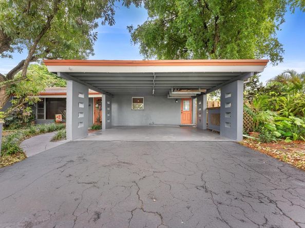 1428 E River Dr, Margate FL 33063