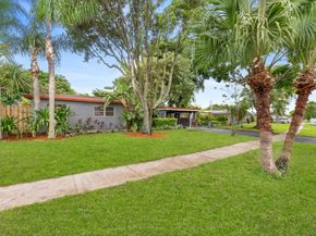 1428 E River Dr, Margate FL 33063