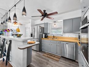 1428 E River Dr, Margate FL 33063