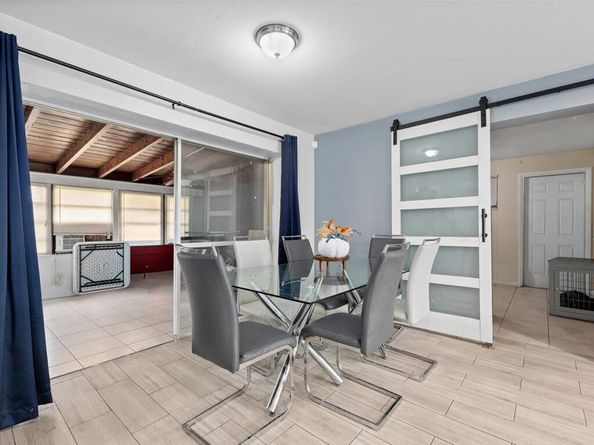 421 W 33 Street, West Palm Beach FL 33404