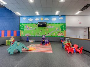 16686 Golfview Dr, Weston FL 33326