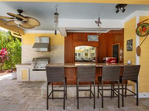 16686 Golfview Dr, Weston FL 33326
