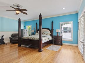 16686 Golfview Dr, Weston FL 33326