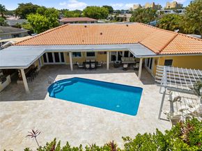 16686 Golfview Dr, Weston FL 33326