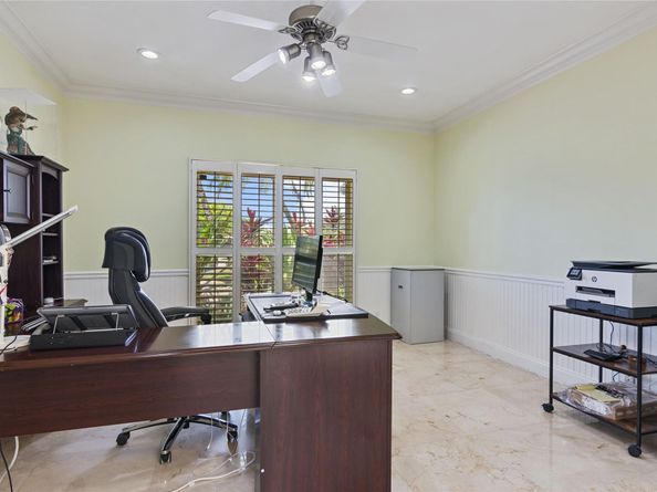 16686 Golfview Dr, Weston FL 33326