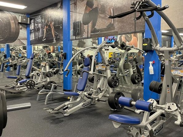 16686 Golfview Dr, Weston FL 33326