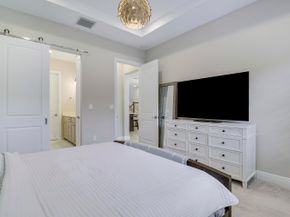 125 Bonnette Hunt Club Lane, Palm Beach Gardens FL 33418