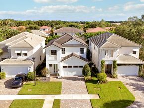 125 Bonnette Hunt Club Lane, Palm Beach Gardens FL 33418