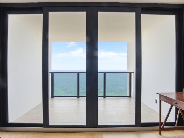 2301 S Ocean Drive 2303, Hollywood FL 33019