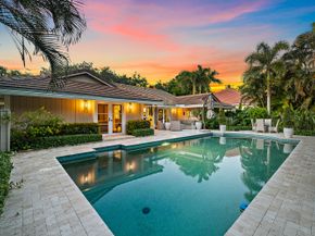 10 Bentwood Road, Palm Beach Gardens FL 33418