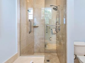 26 Marina Gardens Drive, Palm Beach Gardens FL 33410