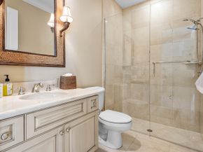 26 Marina Gardens Drive, Palm Beach Gardens FL 33410