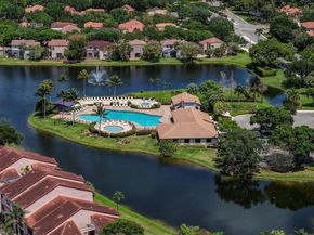 10615 NW 12th Court, Plantation FL 33322