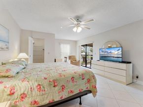 7260 Kinghurst Drive 205, Delray Beach FL 33446