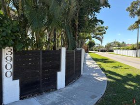 3900 NE 18th Avenue 40h, Oakland Park FL 33334