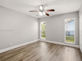827 NW 87th Avenue, Coral Springs FL 33071