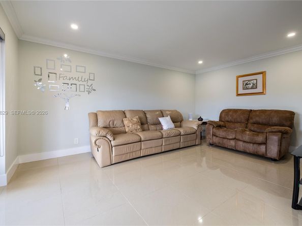 2130 Sherwood Forest Boulevard 13, West Palm Beach FL 33415