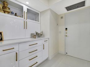 5440 N Ocean Drive 1002, Singer Island FL 33404