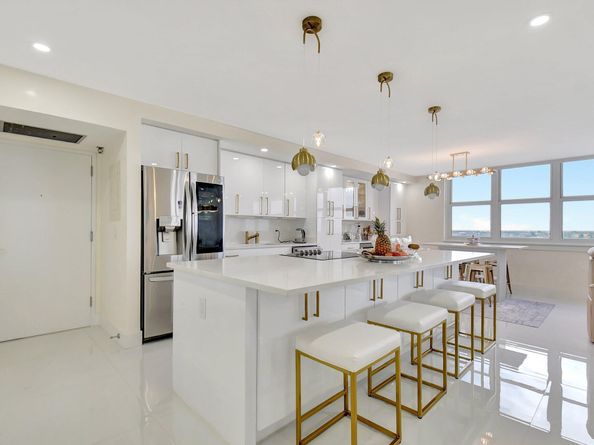 5440 N Ocean Drive 1002, Singer Island FL 33404