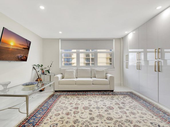 5440 N Ocean Drive 1002, Singer Island FL 33404