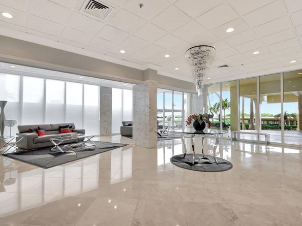 5440 N Ocean Drive 1002, Singer Island FL 33404