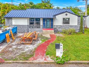 219 32nd Street, West Palm Beach FL 33407