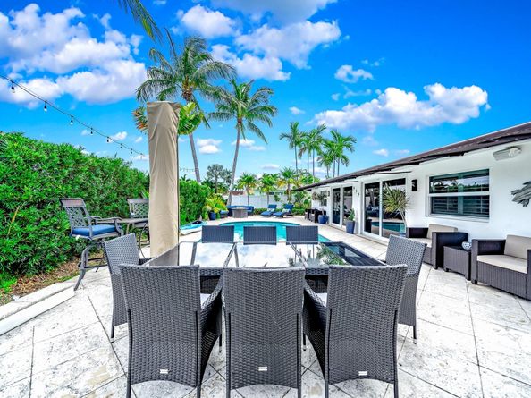 1080 SE 9th Ave, Pompano Beach FL 33060