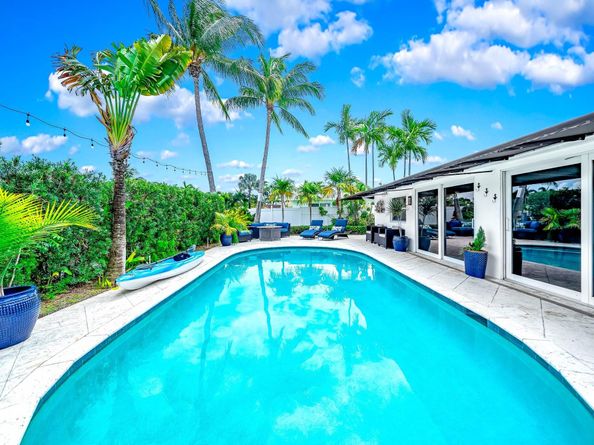 1080 SE 9th Ave, Pompano Beach FL 33060