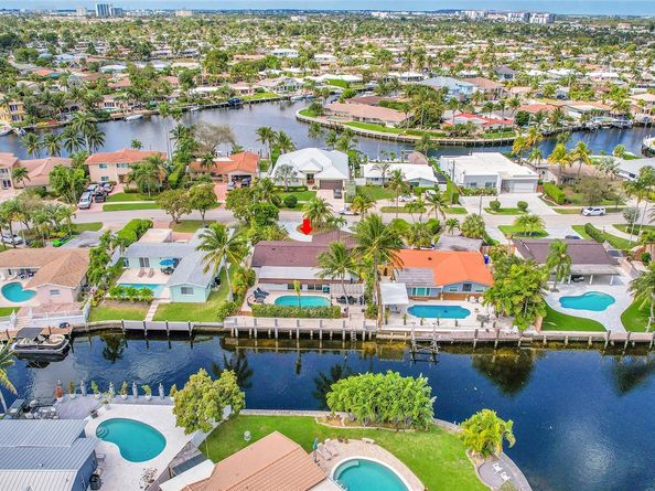 1080 SE 9th Ave, Pompano Beach FL 33060