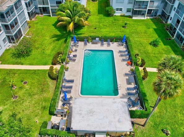 5501 NW 2nd Ave 302, Boca Raton FL 33487